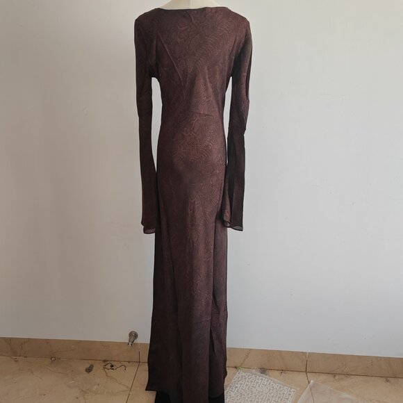 Realisation Par The Gia Maxi Dress in Silk Jianhong Crepe - Picture 10 of 14